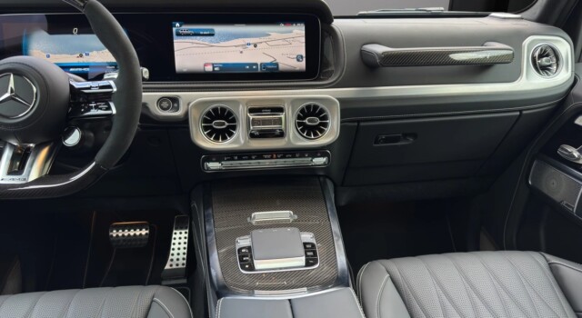 MERCEDES-BENZ G 63 AMG 9G-Tronic