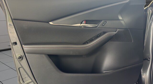 MAZDA CX-30 SKYACTIV-X 186 M Hybrid Homura AWD AT
