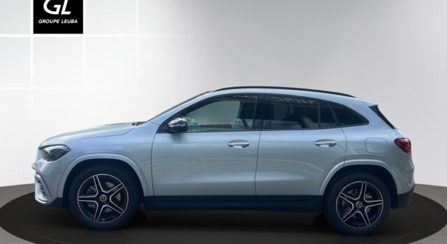 MERCEDES-BENZ GLA 220 4Matic 8G-DCT