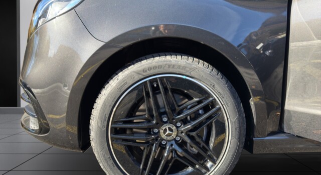 MERCEDES-BENZ V 300 d Édition Suisse EXCLUSIVE