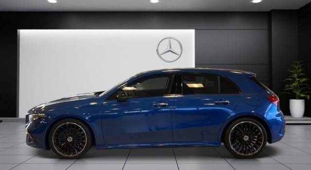 MERCEDES-BENZ A 220 4Matic 8G-DCT