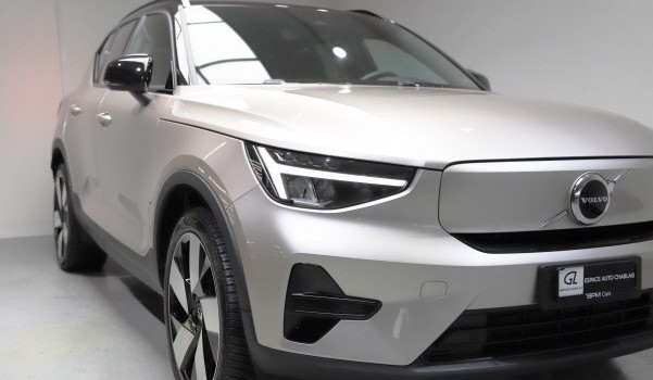 VOLVO XC40 E80 82kWh Plus AWD