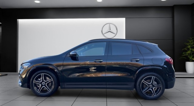 MERCEDES-BENZ GLA 250 4Matic 8G-DCT