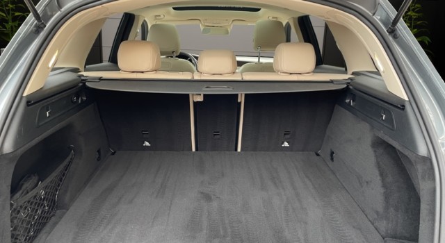 MERCEDES-BENZ GLC 300 4Matic Exclusive 9G-Tronic