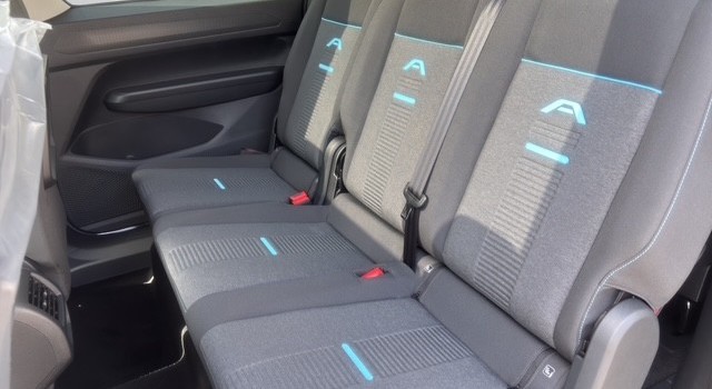 FORD TOURNEO CONNECT Grand  2.0 EcoBlue Active Automat