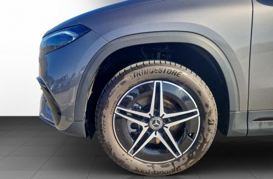MERCEDES-BENZ EQA 250 AMG Line AMG Line