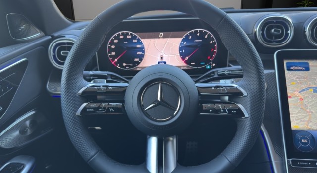 MERCEDES-BENZ C 300