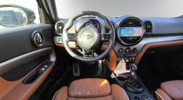 MINI COUNTRYMAN CooperSE Trafa