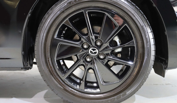 MAZDA 2 G 90 Homura