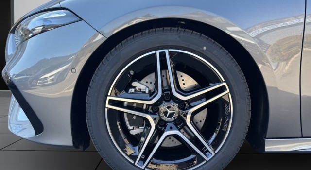 MERCEDES-BENZ A 250 e EQ Star 8G-DCT