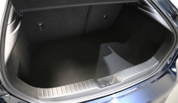 MAZDA 3 HB G 150 Exclusive L A