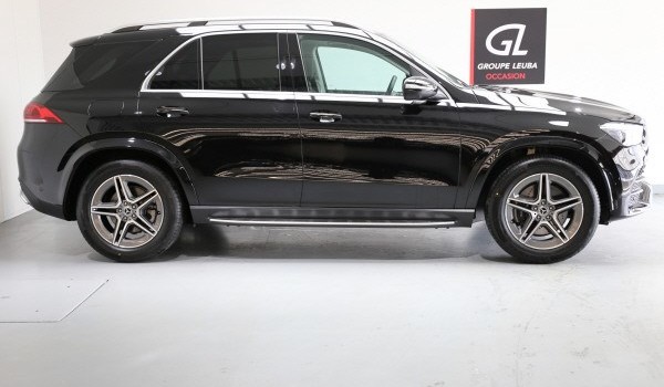 MERCEDES-BENZ GLE 300 d AMG Line 4Matic