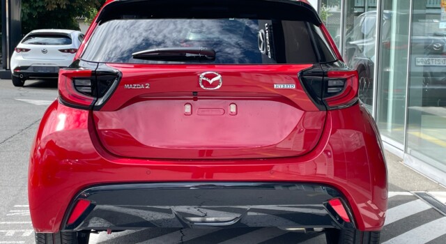 MAZDA 2 Hybrid Homura