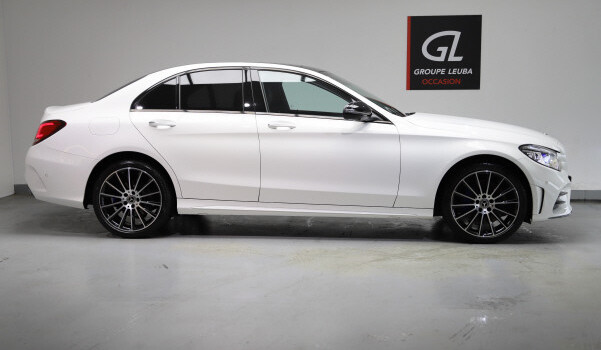 MERCEDES-BENZ C 200 4Matic AMG Line 9G-Tronic