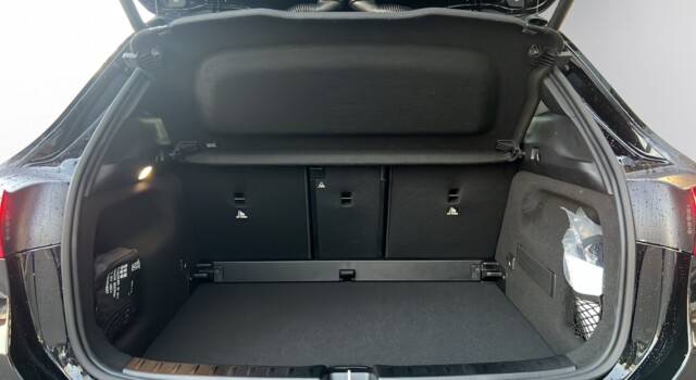 MERCEDES-BENZ GLA 250 4Matic 8G-DCT Swiss Star