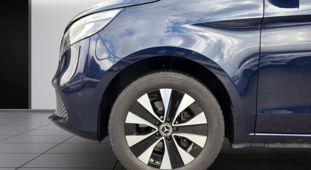 MERCEDES-BENZ V 220 d Exclusive lang 4Matic 9G-Tronic