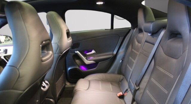 MERCEDES-BENZ CLA 250 e AMG Line