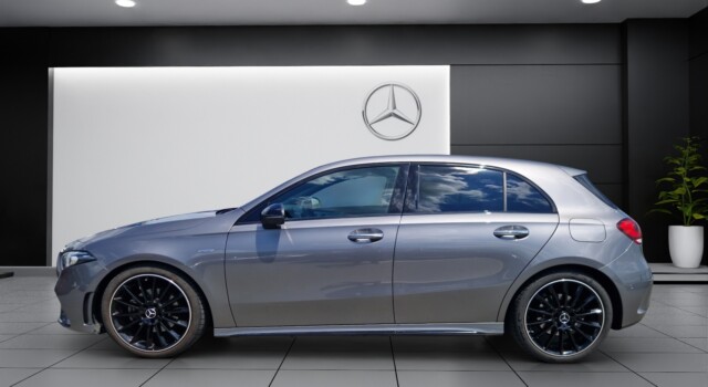 MERCEDES-BENZ A 220 4Matic 8G-DCT
