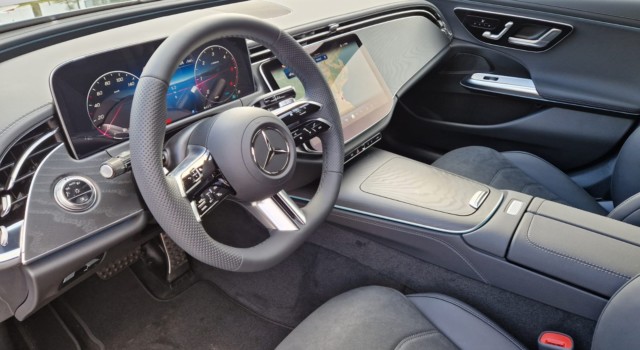 MERCEDES-BENZ E 220 d 4Matic 9G-Tronic
