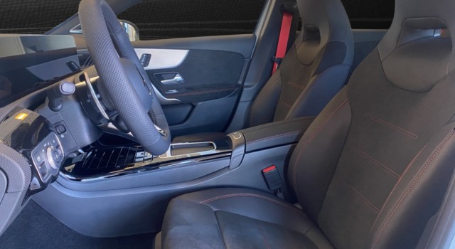 MERCEDES-BENZ A 35 AMG A AMG 35 4Matic 8G-DCT