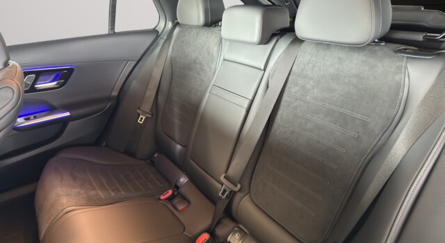 MERCEDES-BENZ C 220 d T 4 Matic Swiss Star