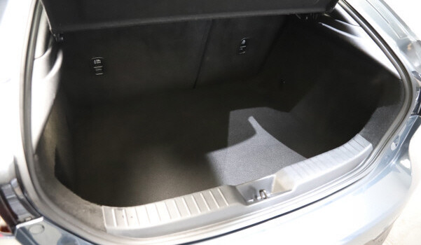 MAZDA 3 Hatchback SKYACTIV-G M Hybrid 150 Exclusive Line Automat
