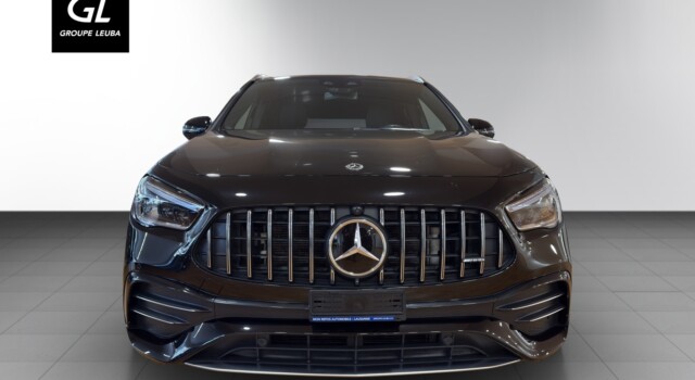MERCEDES-BENZ GLA 35 AMG