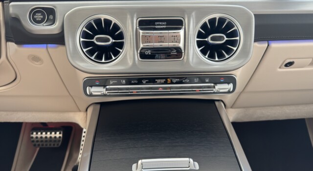 MERCEDES-BENZ G 63 AMG 9G-Tronic