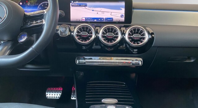 MERCEDES-BENZ A 35 AMG A AMG 35 4Matic+ 8G-DCT