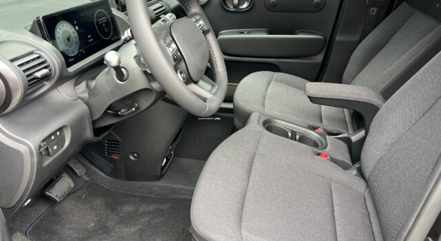 HYUNDAI INSTER 49kWh Amplia