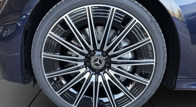 MERCEDES-BENZ E 220 d 4Matic 9G-Tronic