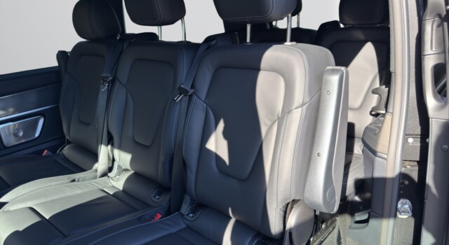 MERCEDES-BENZ V 300 d Édition Suisse EXCLUSIVE