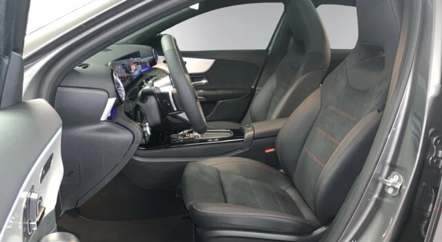 MERCEDES-BENZ A 180 d 8G-DCT