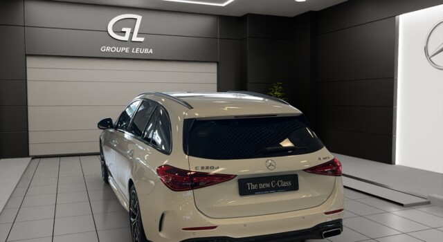 MERCEDES-BENZ C 220 d T 4 Matic