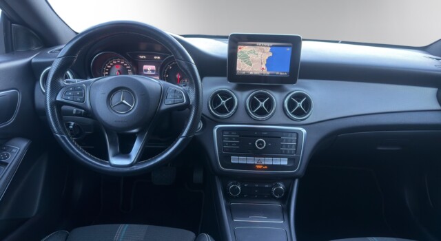 MERCEDES-BENZ CLA 200 CLA Shooting Brake 200 d Night Star 7G-DCT