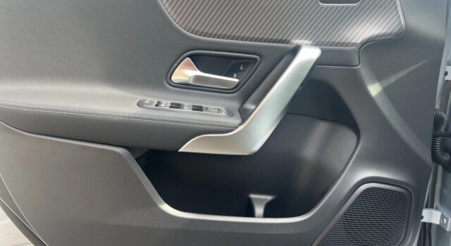 MERCEDES-BENZ A 250 4Matic 8G-DCT