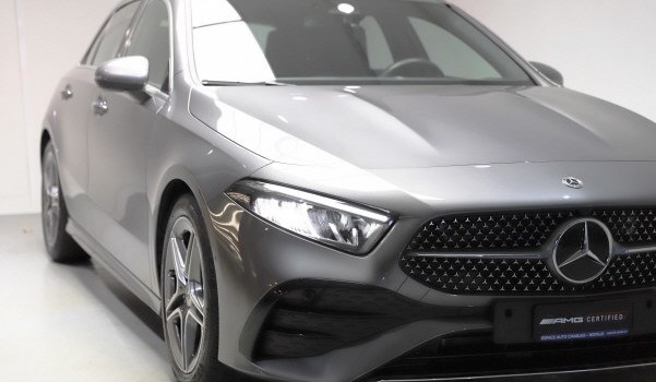 MERCEDES-BENZ A 250 AMG Line 4Matic