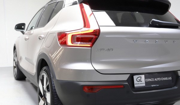 VOLVO XC40 E80 82kWh Plus AWD