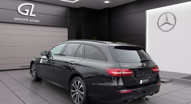MERCEDES-BENZ E 300 de T 4Matic EQ Star 9G-Tronic