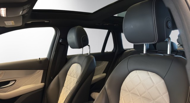 MERCEDES-BENZ GLC 300 AMG Line 4Matic