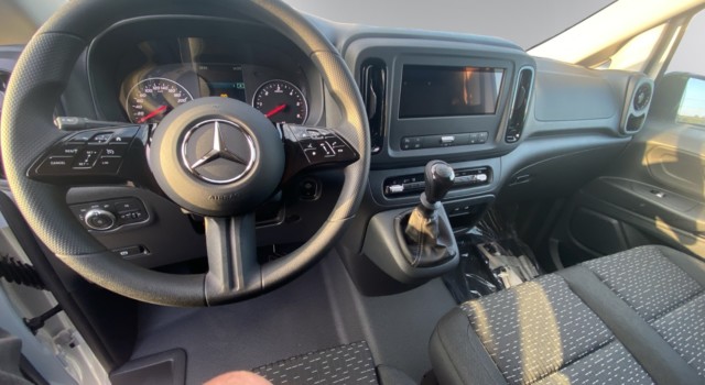 MERCEDES-BENZ VITO 110 CDI Lang Pro