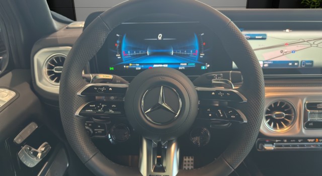 MERCEDES-BENZ G 63 AMG 9G-Tronic