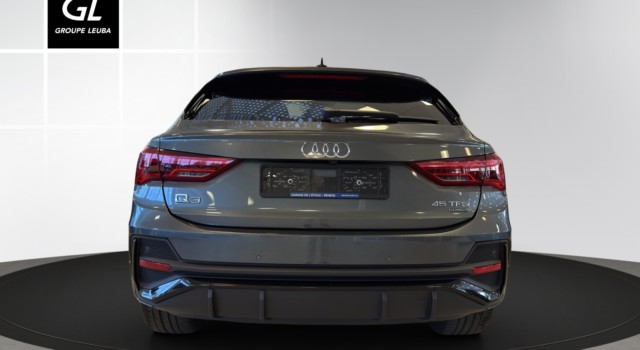 AUDI Q3 SB 45 TFSI S line qu