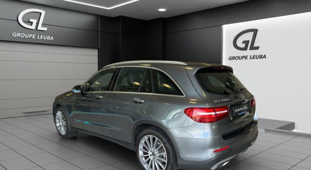 MERCEDES-BENZ GLC 250 d AMG Line 4Matic