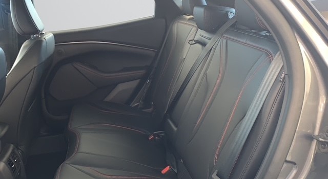 FORD MUSTANG MACH-E Premium RWD 99 kWh