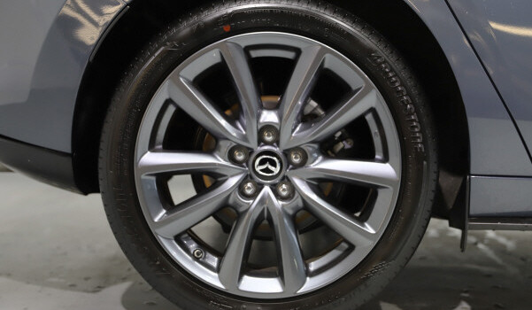 MAZDA 3 Hatchback SKYACTIV-G M Hybrid 150 Exclusive Line Automat