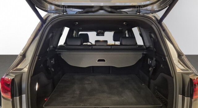 MERCEDES-BENZ GLB 250 4Matic 8G-Tronic