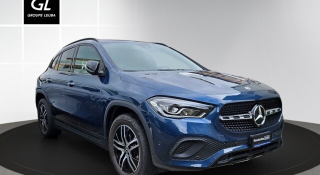 MERCEDES-BENZ GLA 250 4Matic Progressive 8G-DCT