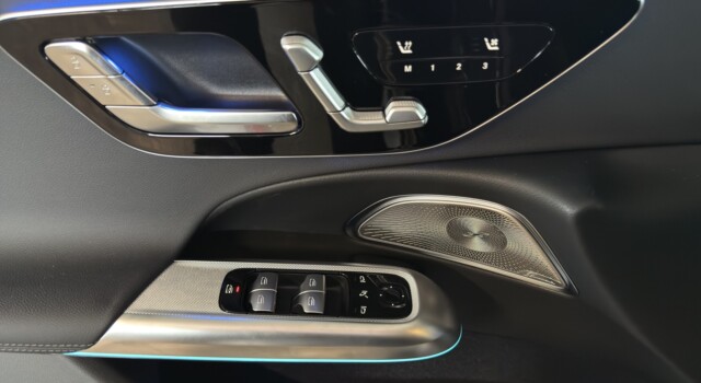 MERCEDES-BENZ E 300 de T 4Matic EQ Hybrid 9G-Tronic