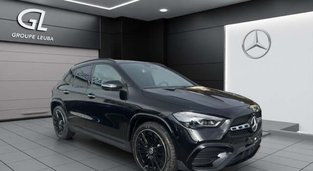 MERCEDES-BENZ GLA 220 4Matic 8G-DCT